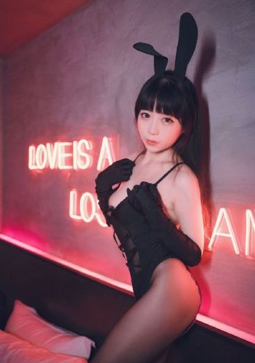 一层一层剥开她的衣服_BD韩语电影在线观看