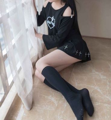 美女丰满一级毛片销魂_BD韩语免费播放