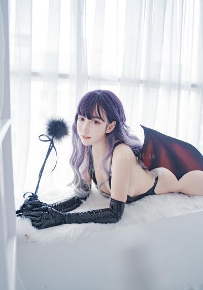 天天综合操_BD英语免费高清观看