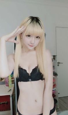 久久文化传媒有限公司电话_十万网红美女美酱