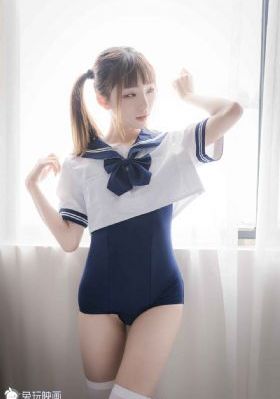 露双奶头交乳H_国产剧在线观看
