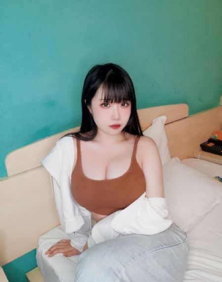 强行扒开双腿玩弄爽爽视频3D_蓝光免费观看电视剧