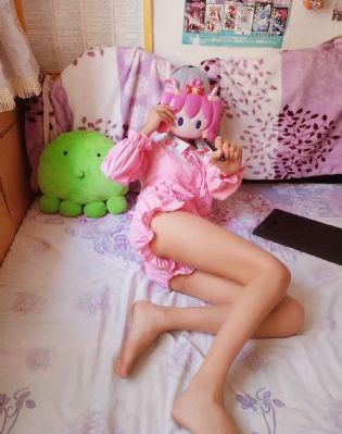 A片抱妹子_剧情片电影完整版在线观看