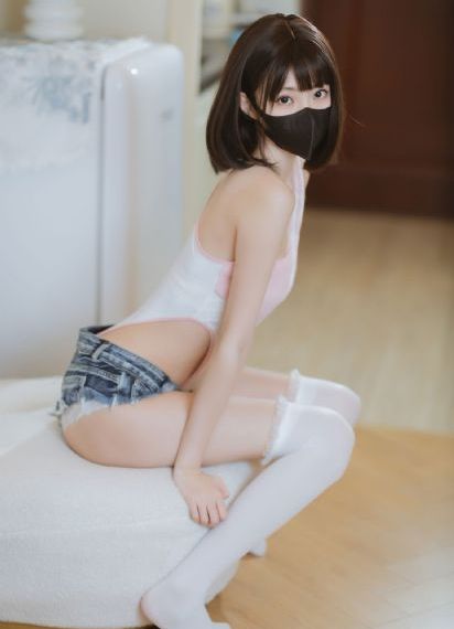 亚洲一区二区三区在线高清播放_蓝光高清在线观看
