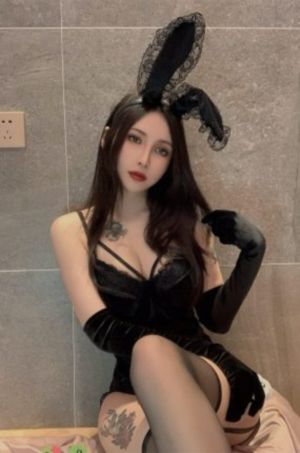 女性偷拍偷拍_高清在线观看完整版