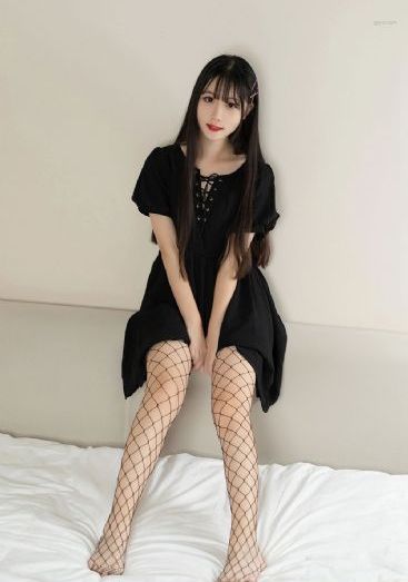 《爆乳女教师_国产剧免费高清观看