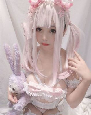 男人扒开女人下面猛进视频_4K完整视频观看