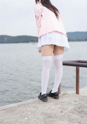 艹b视频免费看_在线观看免费版