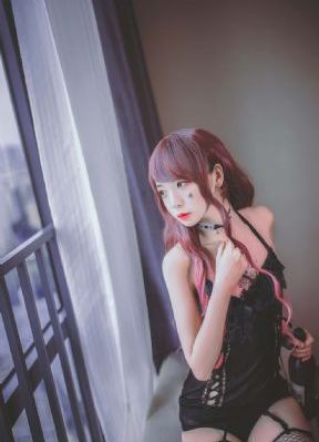 狠狠噜天天综合野草_720免费在线观看