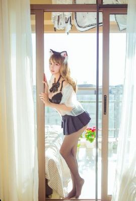自己的父亲对自己动手动脚怎么办_高清高清完整版