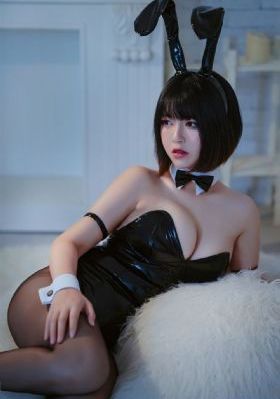 日本美女视频大全全是黄色_BD英语高清视频观看